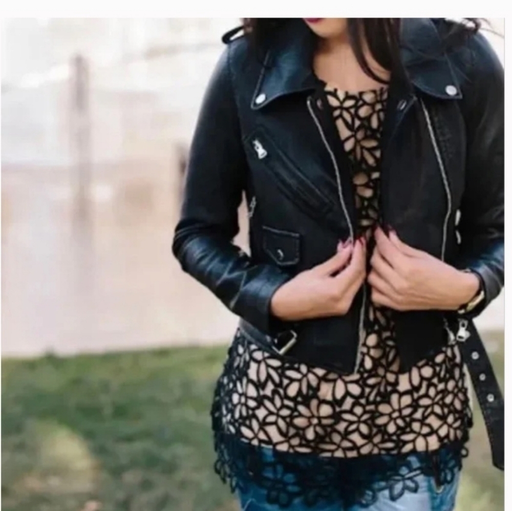 Guipure Lace Top Lela Rose Neiman Marcus x Target Limited Edition Small - Picture 3 of 9